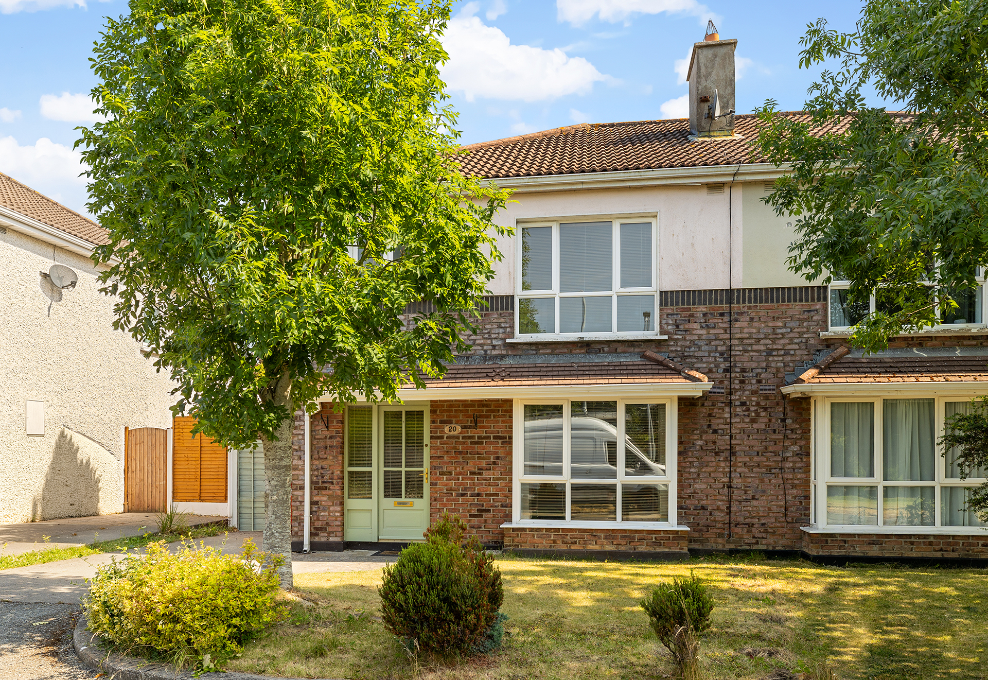 Pricing Your Lucan Home to Attract the Right Buyers